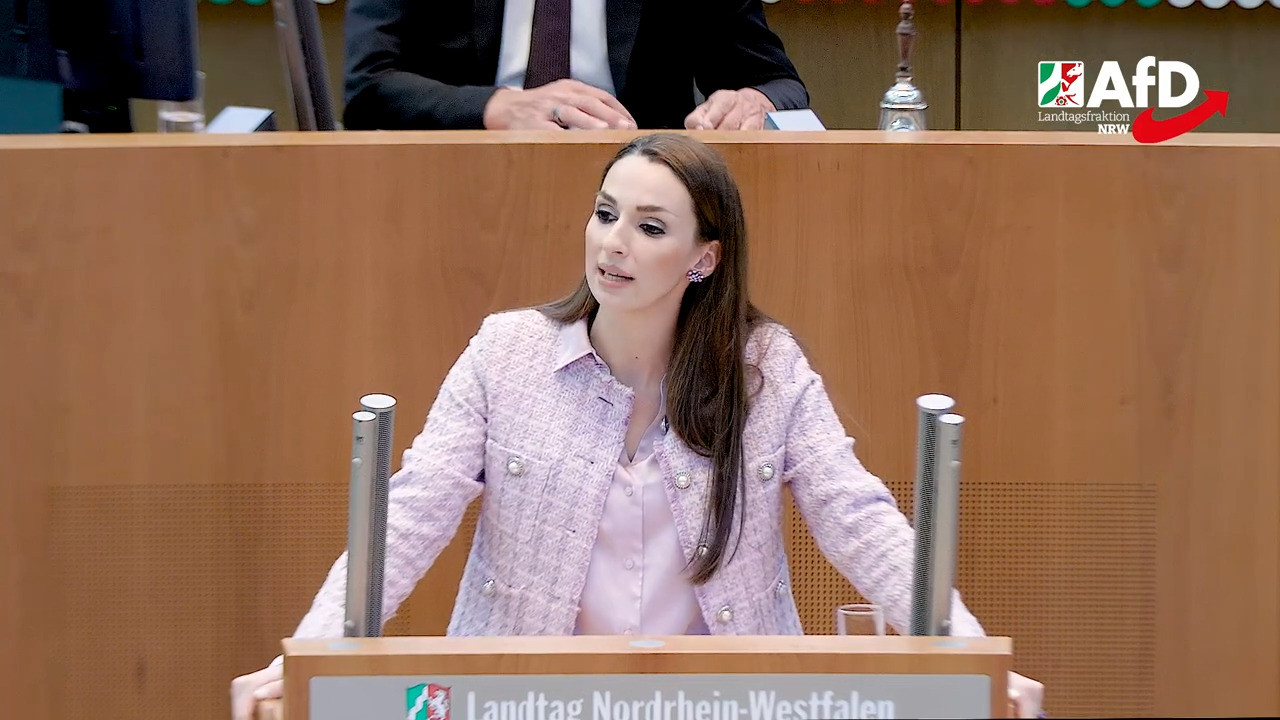 Klicke auf die Grafik für eine vergrößerte Ansicht  Name: 1.jpg Ansichten: 163 Größe: 198,3 KB ID: 911